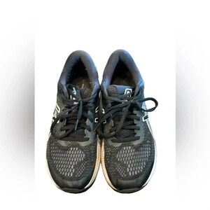 ASICS flyteFoam